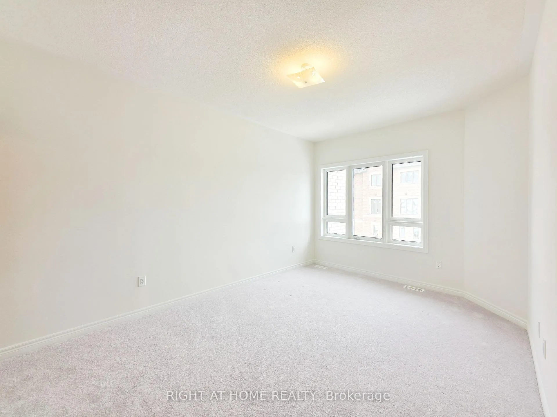 Photo 17 of 1256 Elizabeth Mackenzie Drive, Pickering, Rural Pickering — HOMEH