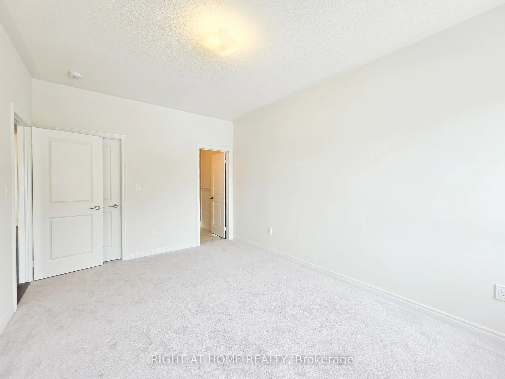 Photo 18 of 1256 Elizabeth Mackenzie Drive, Pickering, Rural Pickering — HOMEH