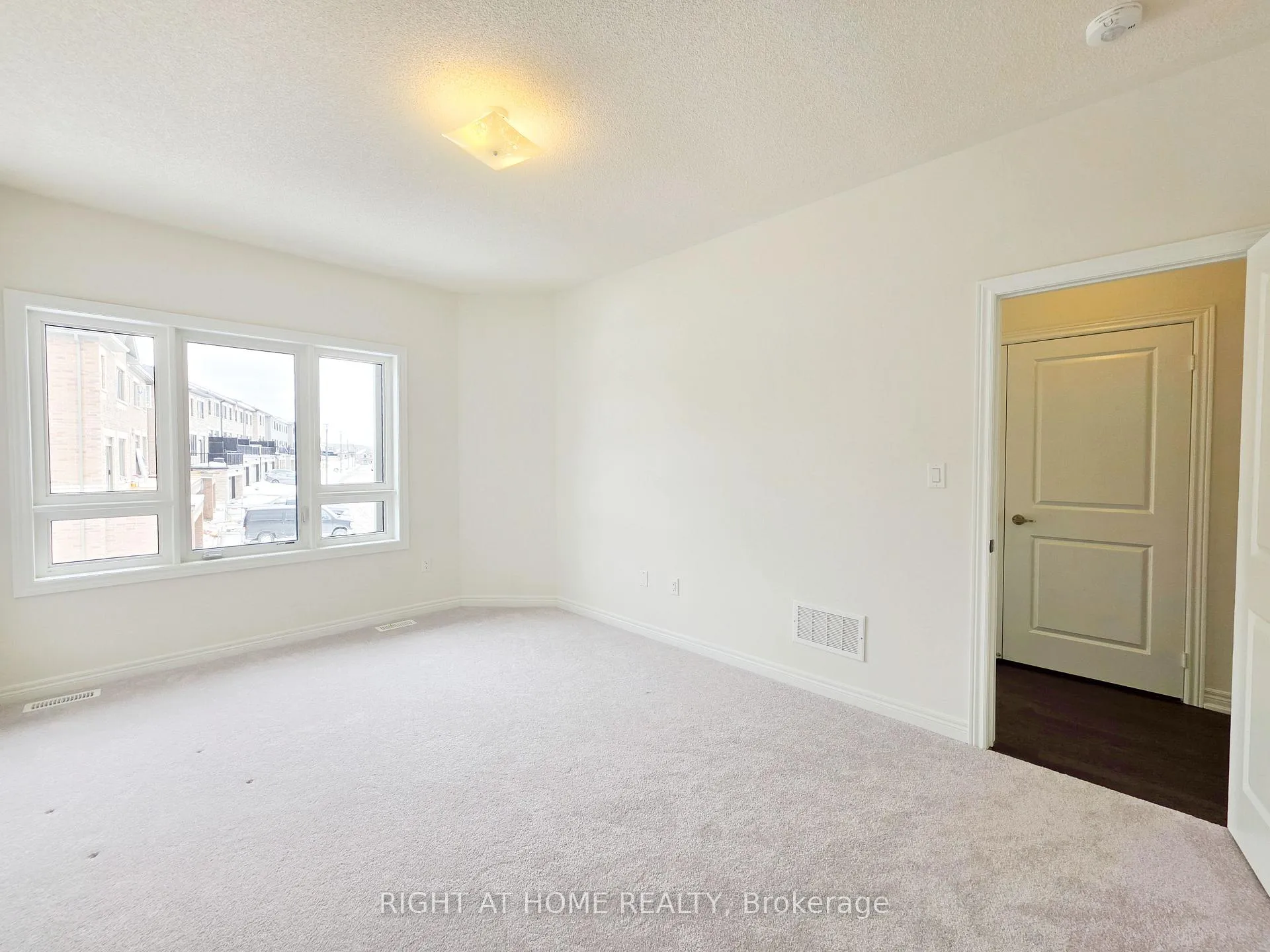 Photo 20 of 1256 Elizabeth Mackenzie Drive, Pickering, Rural Pickering — HOMEH