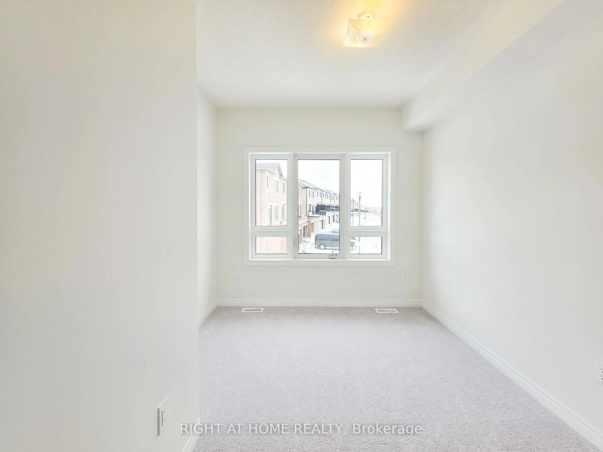 Photo 22 of 1256 Elizabeth Mackenzie Drive, Pickering, Rural Pickering — HOMEH