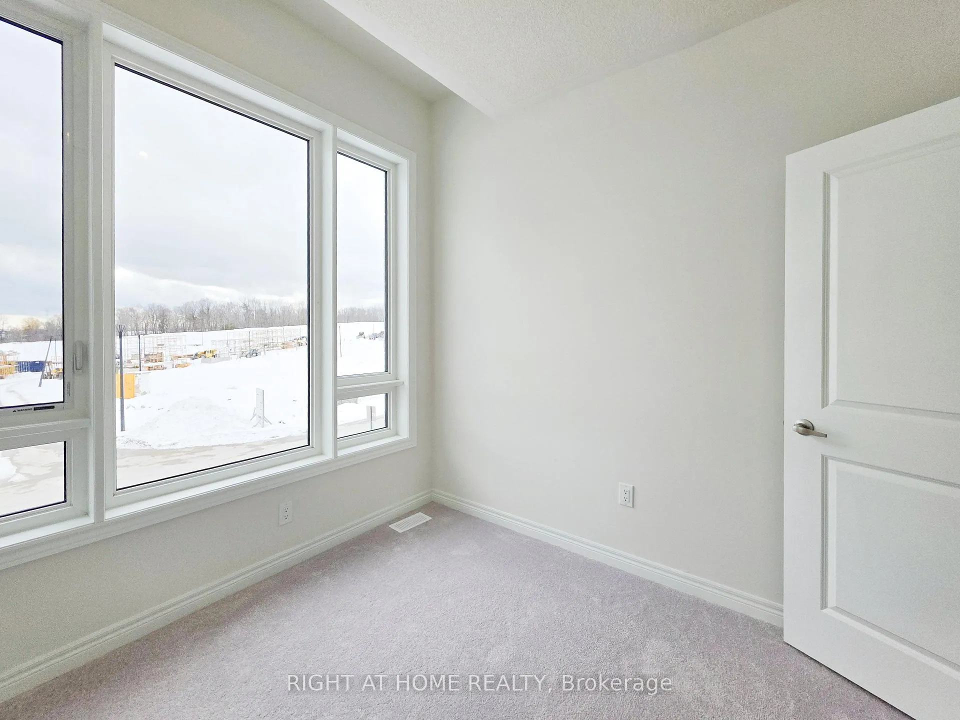 Photo 33 of 1256 Elizabeth Mackenzie Drive, Pickering, Rural Pickering — HOMEH