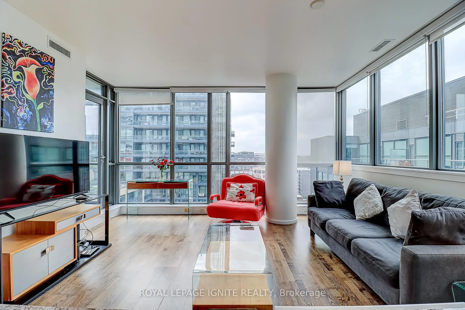 Photo 7 of Unit 1502, 8 Charlotte Street, Toronto, Waterfront Communities — HOMEH