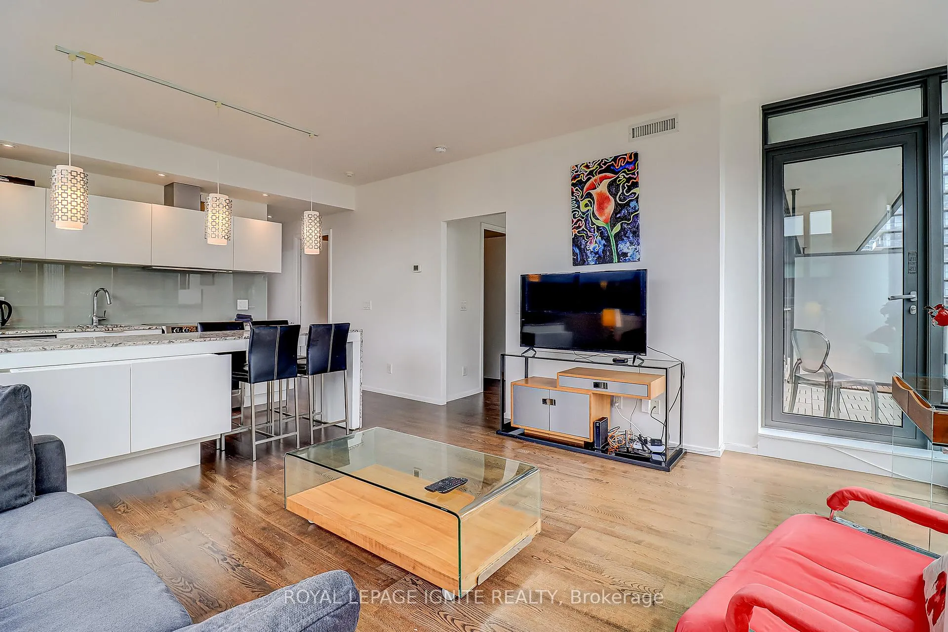 Photo 10 of Unit 1502, 8 Charlotte Street, Toronto, Waterfront Communities — HOMEH