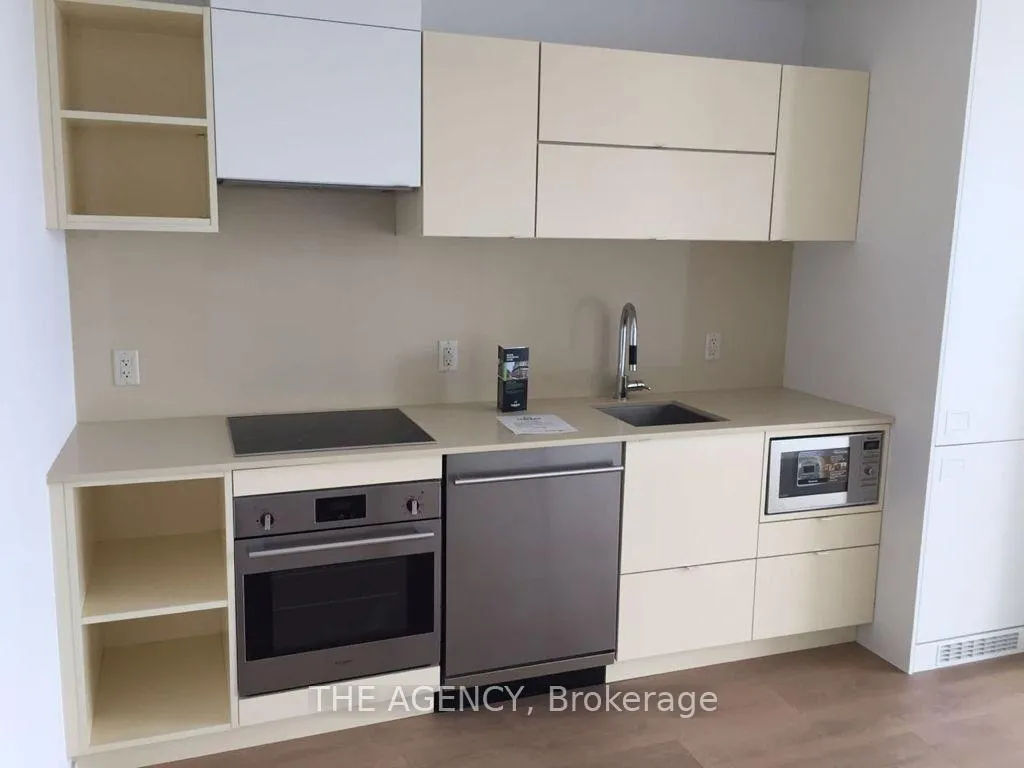 Photo 6 of Unit 3103, 125 Peter Street, Toronto, Waterfront Communities — HOMEH