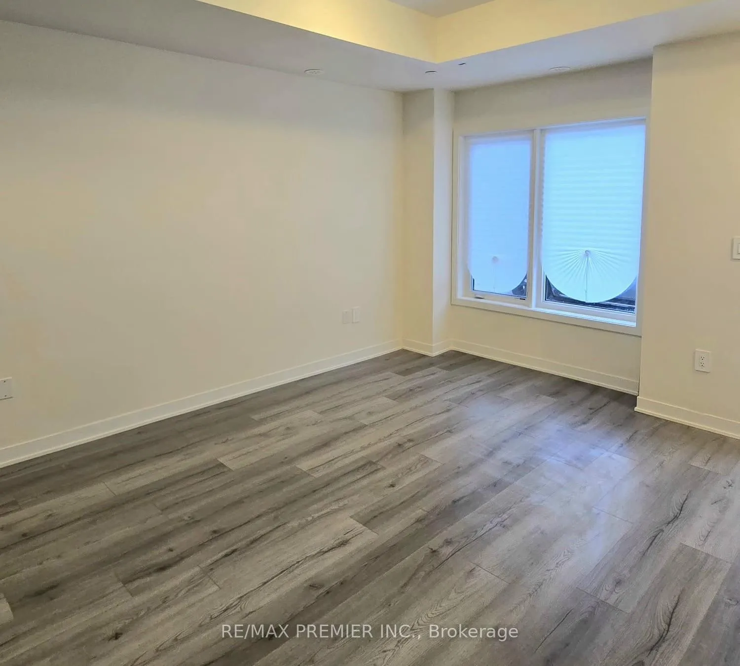 Photo 11 of Unit 325, 1695 Dersan Street, Pickering, Duffin Heights — HOMEH