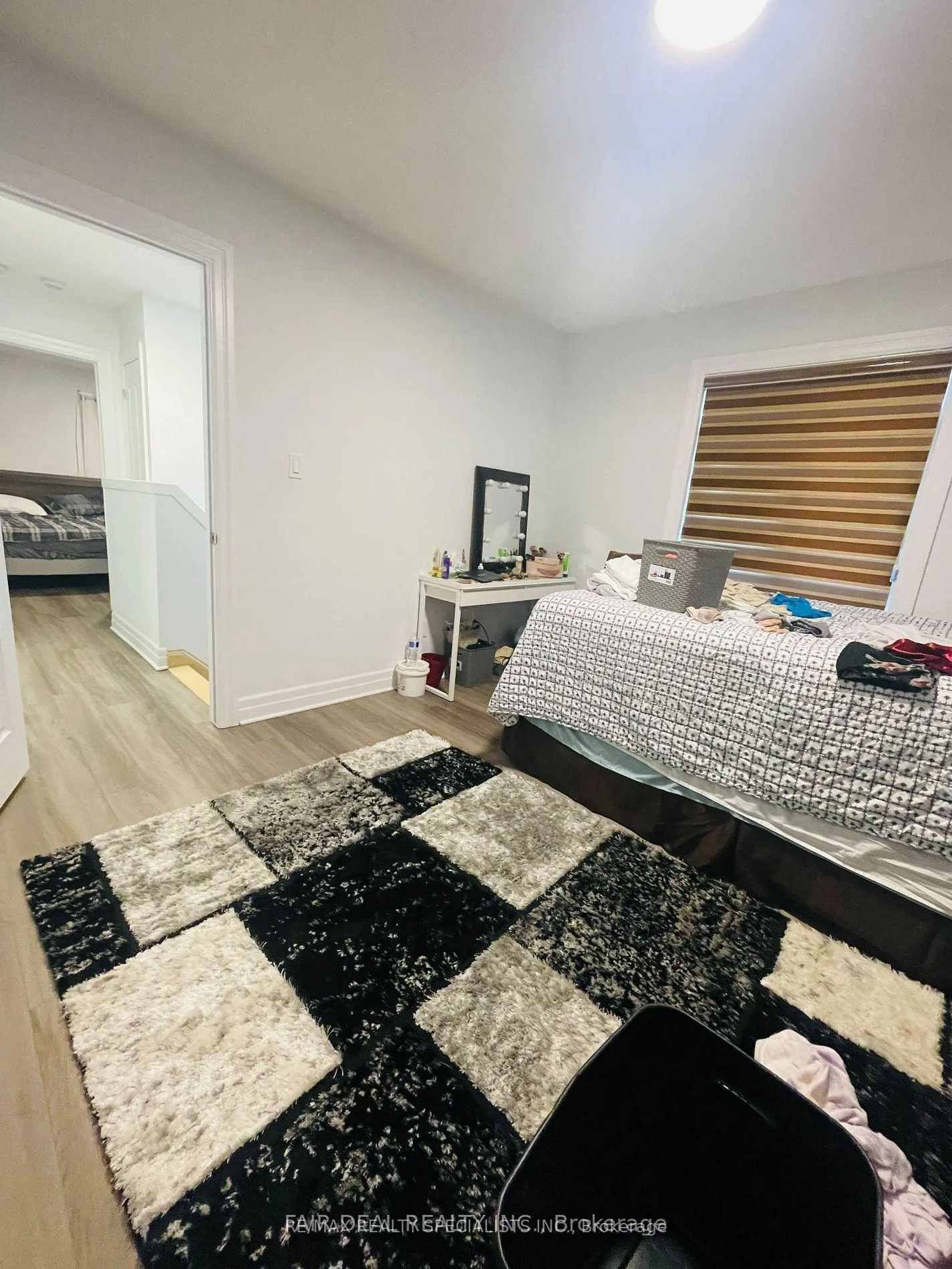 Photo 4 of Unit 11, 2610 Kettering Place, London, South U — HOMEH