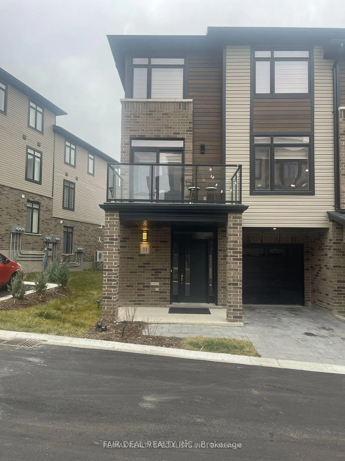 Photo 24 of Unit 11, 2610 Kettering Place, London, South U — HOMEH