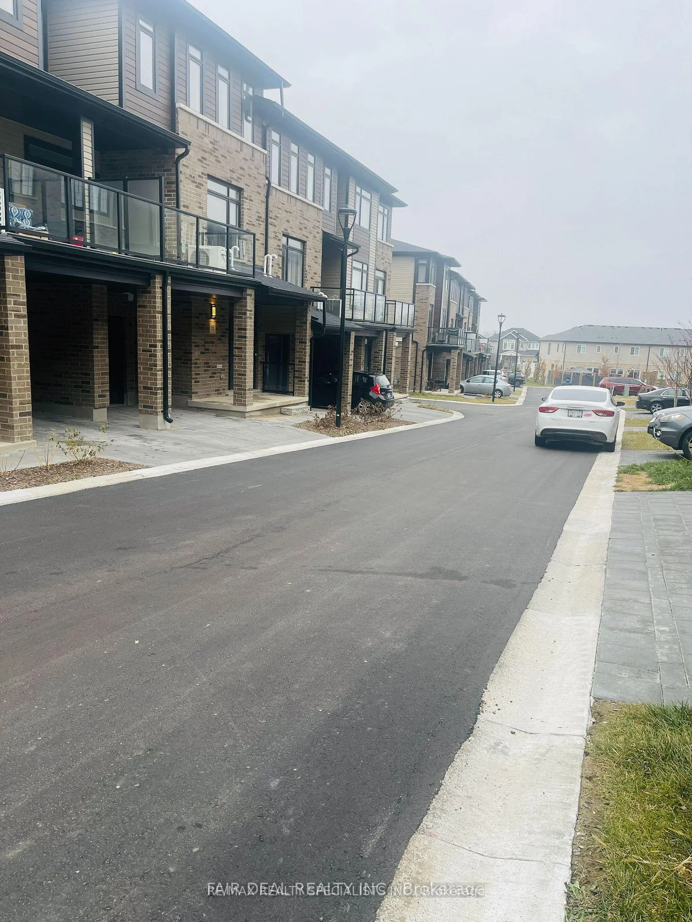 Photo 26 of Unit 11, 2610 Kettering Place, London, South U — HOMEH