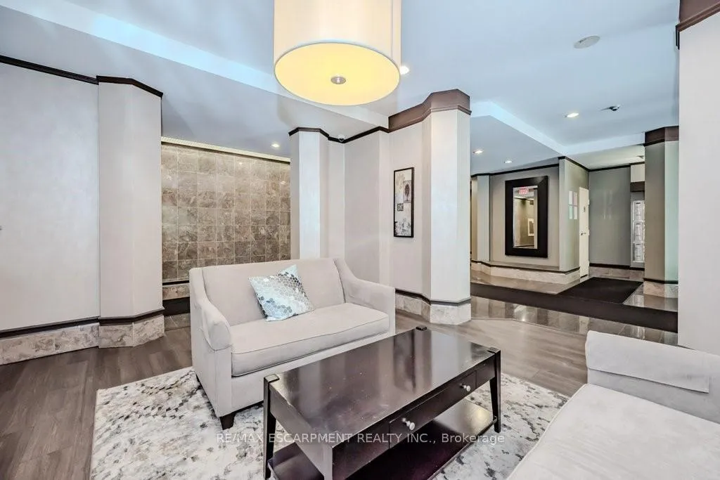 Photo 6 of Unit 302 (B), 67 Caroline Street, Hamilton, Durand — HOMEH