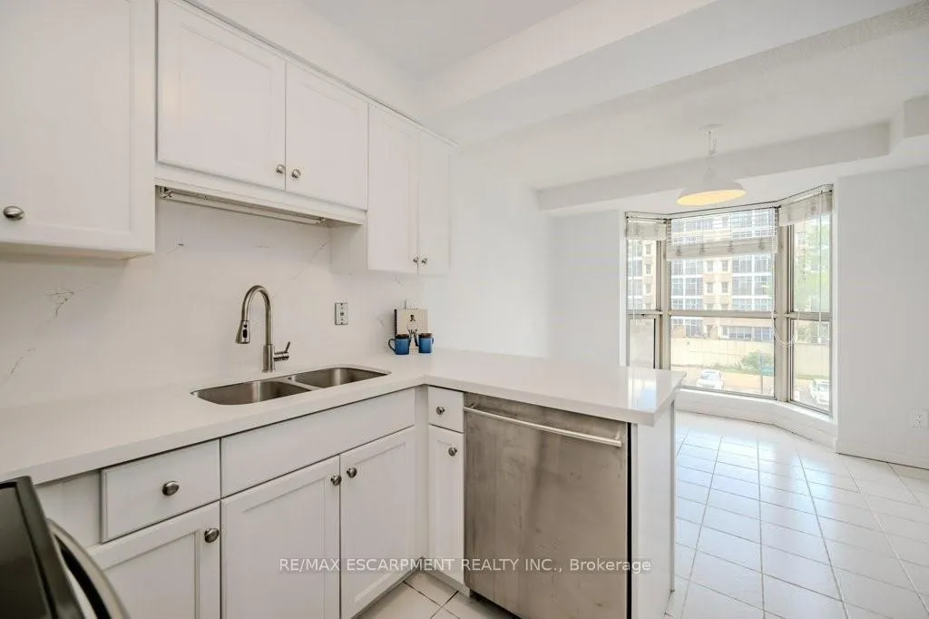 Photo 11 of Unit 302 (B), 67 Caroline Street, Hamilton, Durand — HOMEH