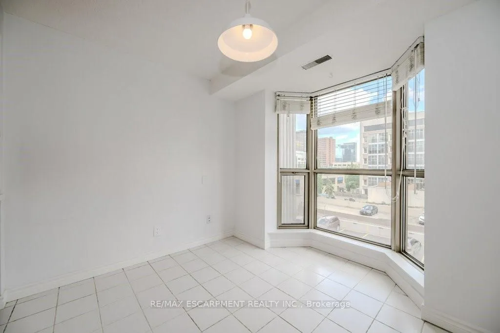 Photo 18 of Unit 302 (B), 67 Caroline Street, Hamilton, Durand — HOMEH