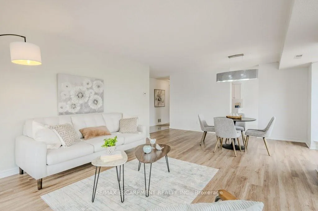 Photo 28 of Unit 302 (B), 67 Caroline Street, Hamilton, Durand — HOMEH