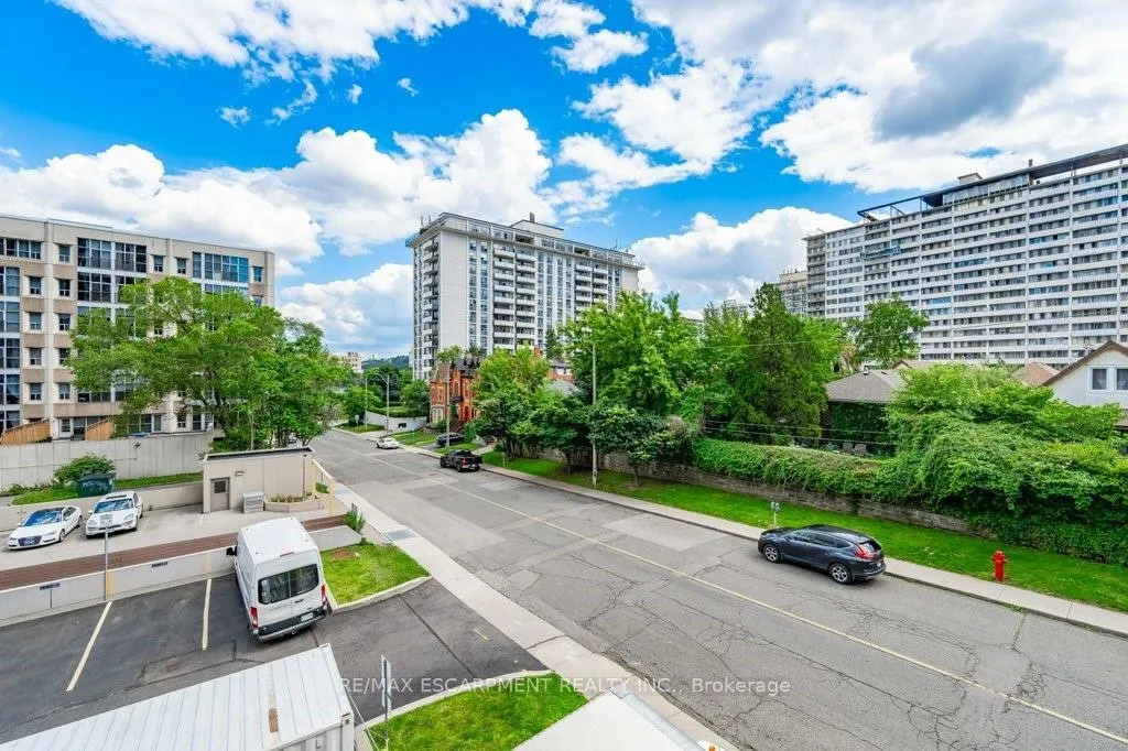 Photo 34 of Unit 302 (B), 67 Caroline Street, Hamilton, Durand — HOMEH