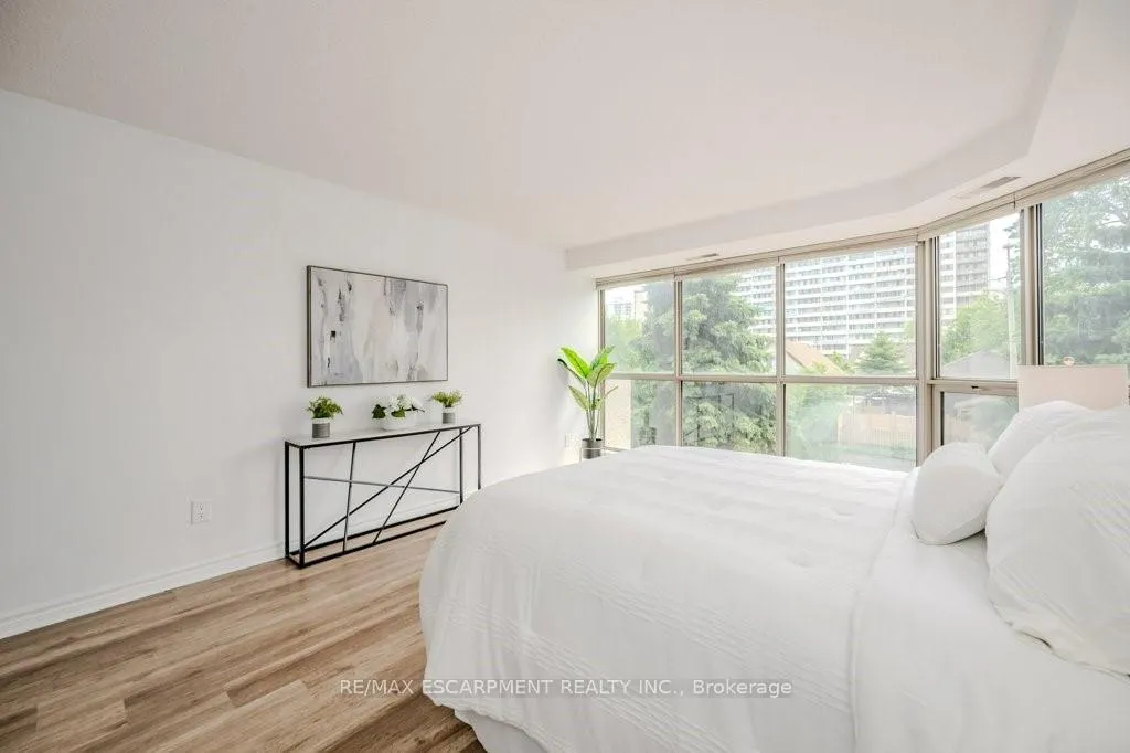 Photo 37 of Unit 302 (B), 67 Caroline Street, Hamilton, Durand — HOMEH