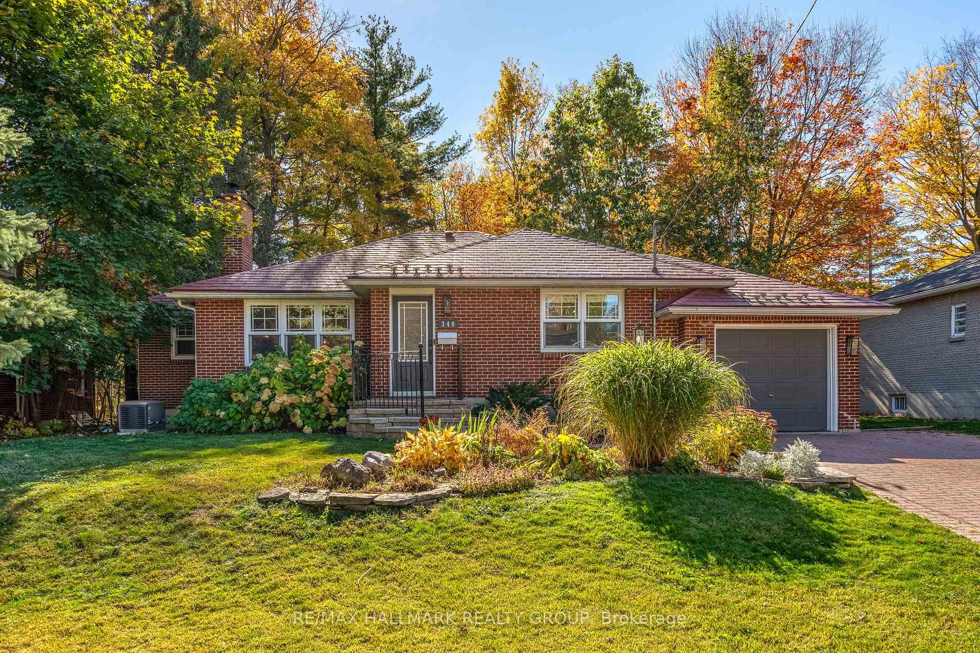 Photo 1 of 340 Cunningham Avenue, Ottawa, Alta Vista/Faircrest Heights — HOMEH