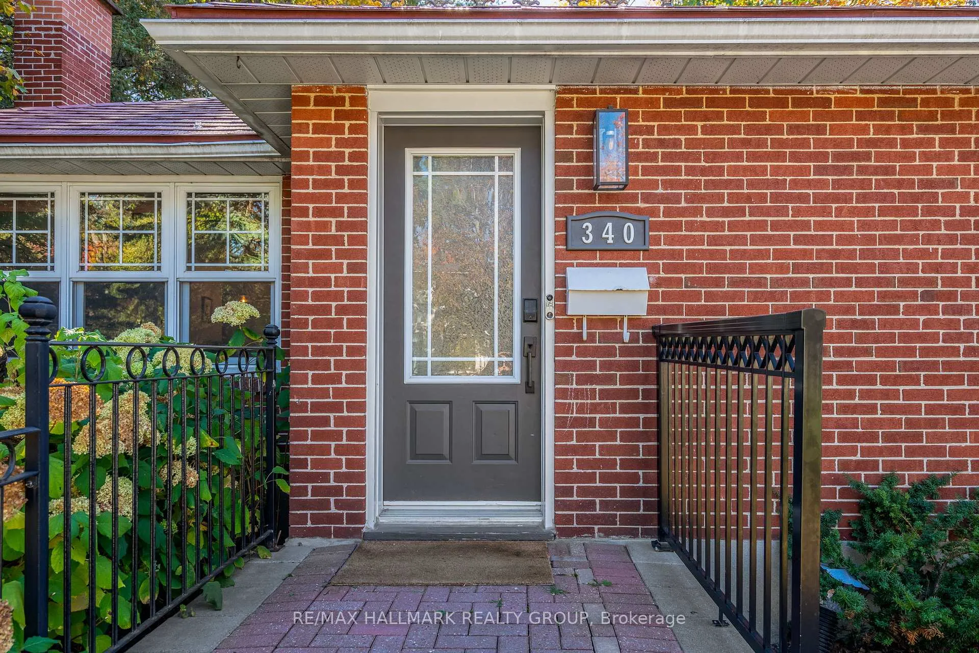 Photo 4 of 340 Cunningham Avenue, Ottawa, Alta Vista/Faircrest Heights — HOMEH