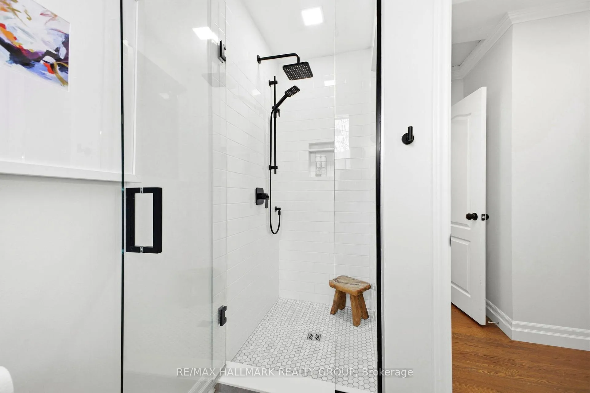 Photo 23 of 340 Cunningham Avenue, Ottawa, Alta Vista/Faircrest Heights — HOMEH