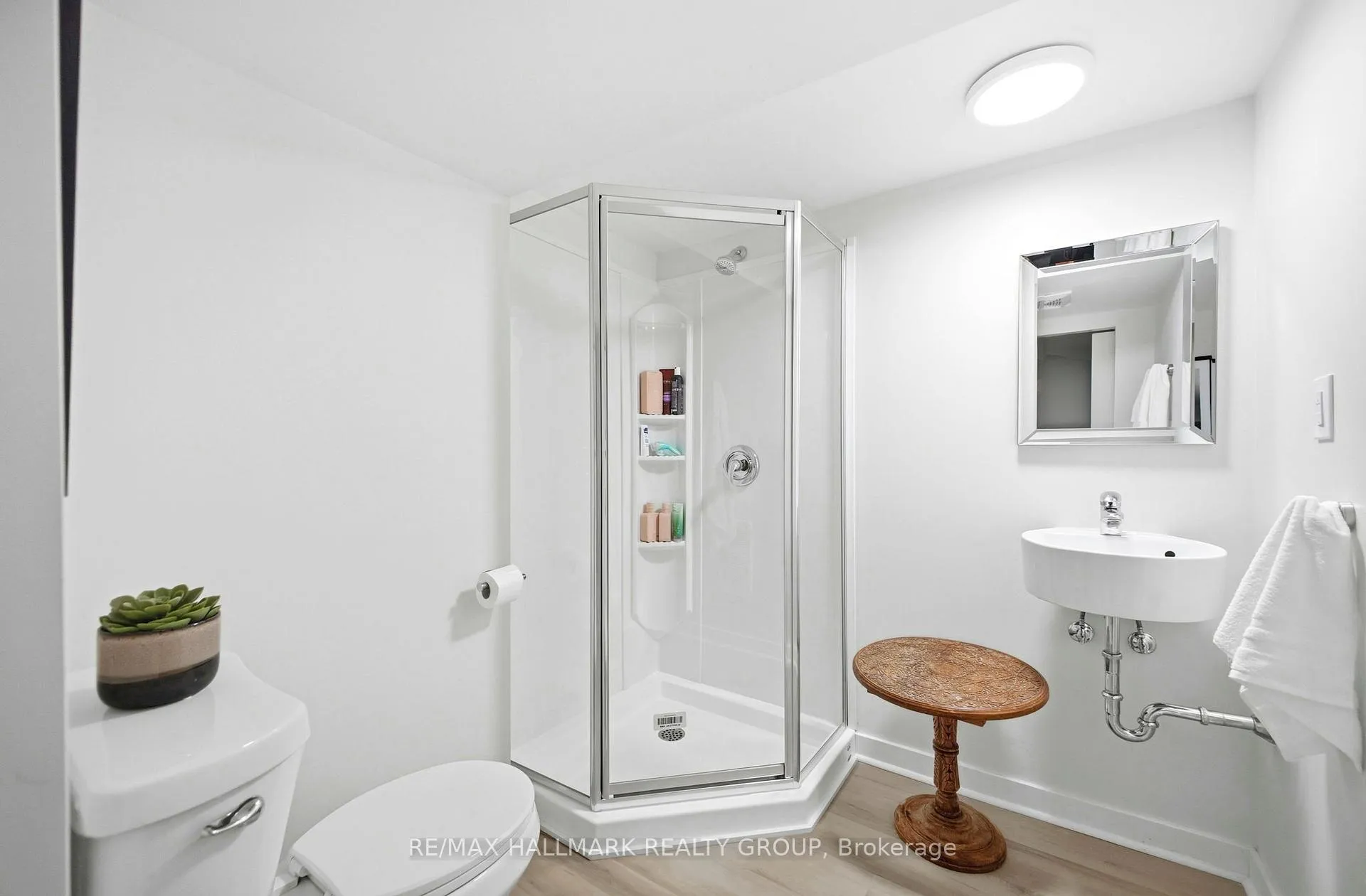 Photo 36 of 340 Cunningham Avenue, Ottawa, Alta Vista/Faircrest Heights — HOMEH