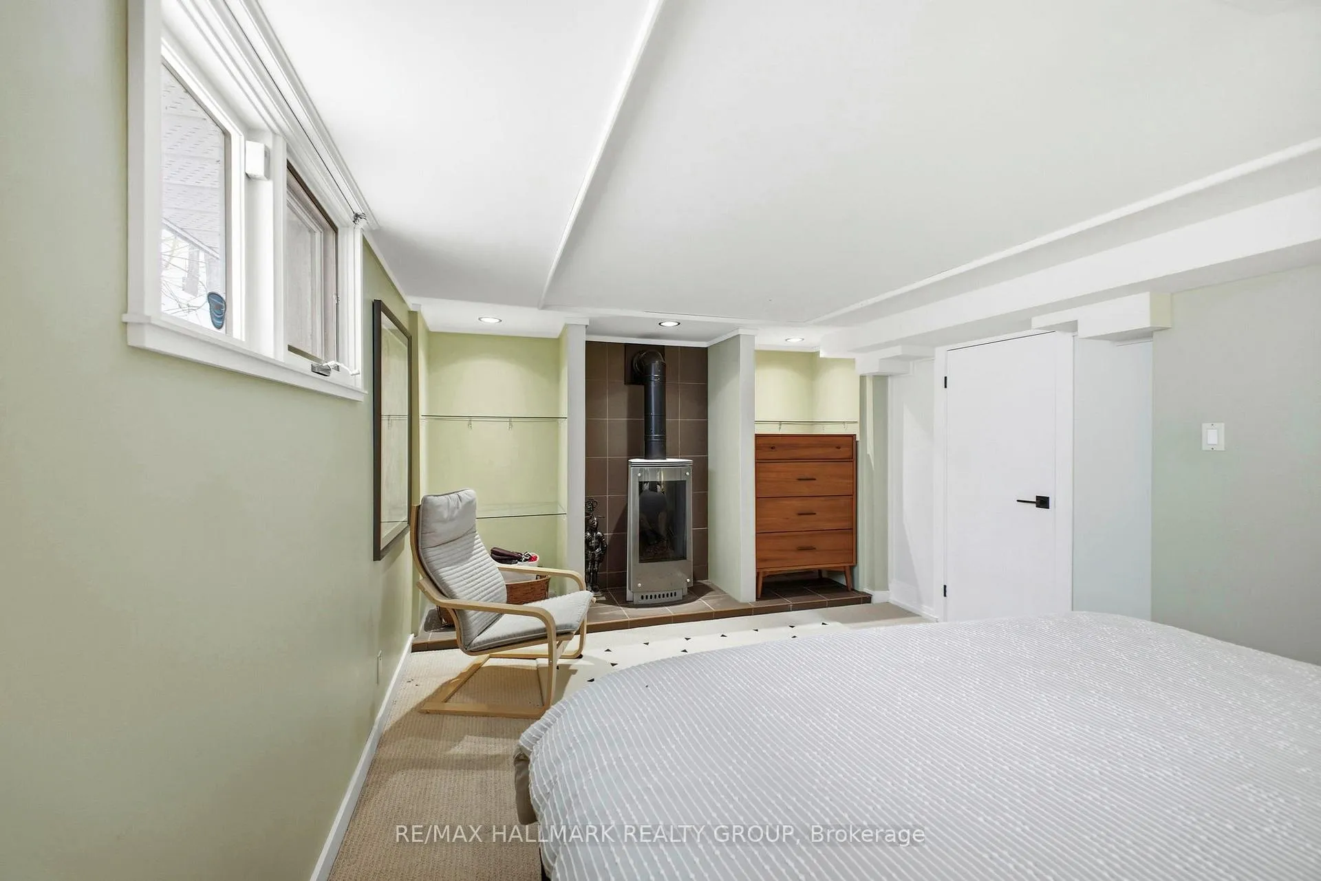 Photo 38 of 340 Cunningham Avenue, Ottawa, Alta Vista/Faircrest Heights — HOMEH