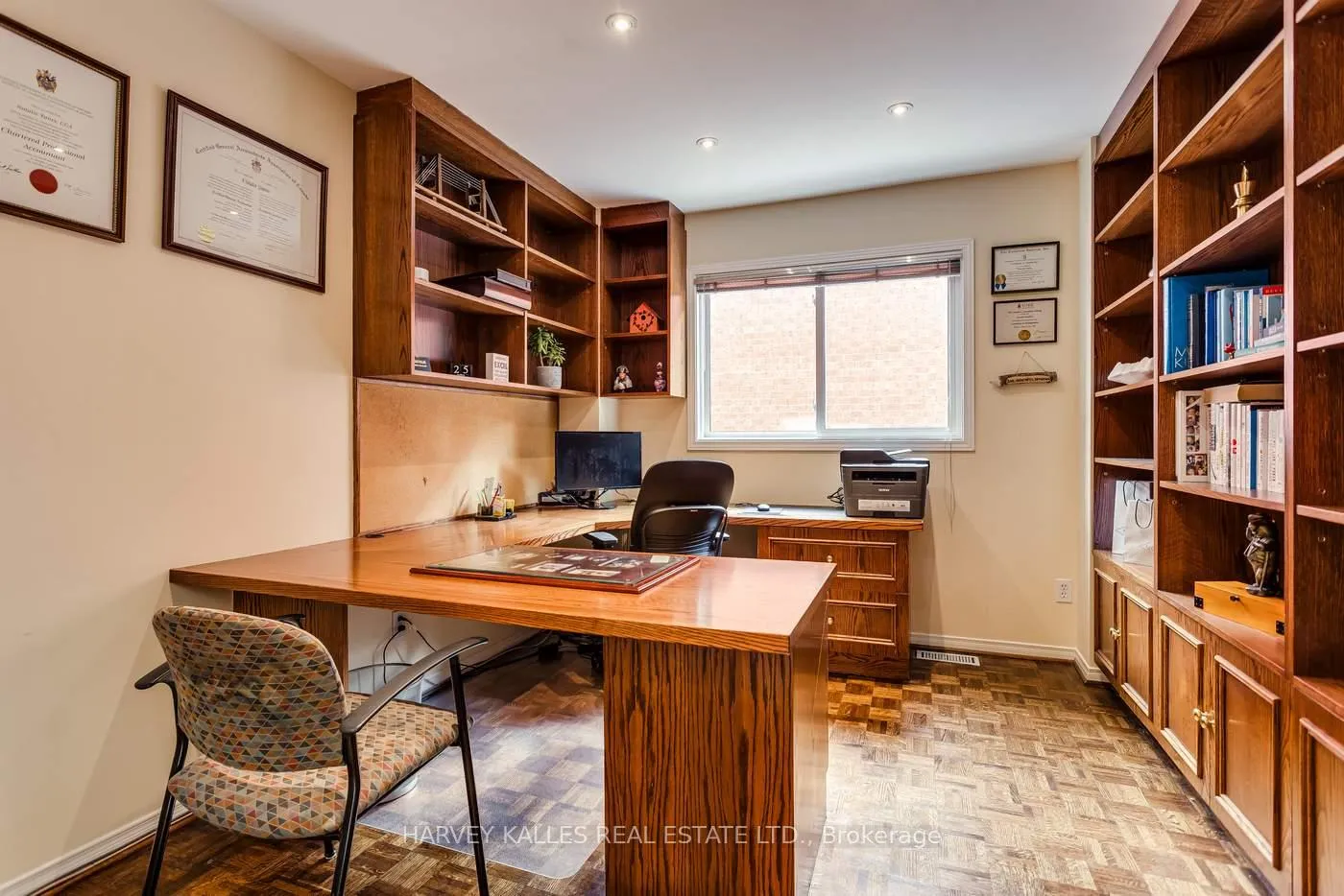 Photo 8 of 145 Franklin Avenue, Vaughan, Crestwood-Springfarm-Yorkhill — HOMEH