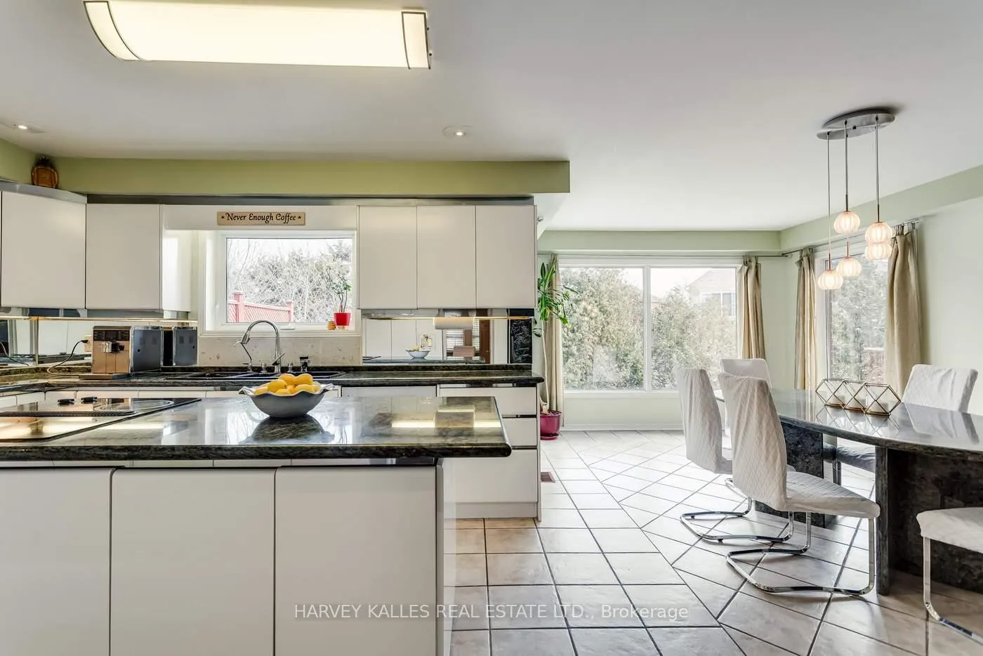 Photo 10 of 145 Franklin Avenue, Vaughan, Crestwood-Springfarm-Yorkhill — HOMEH