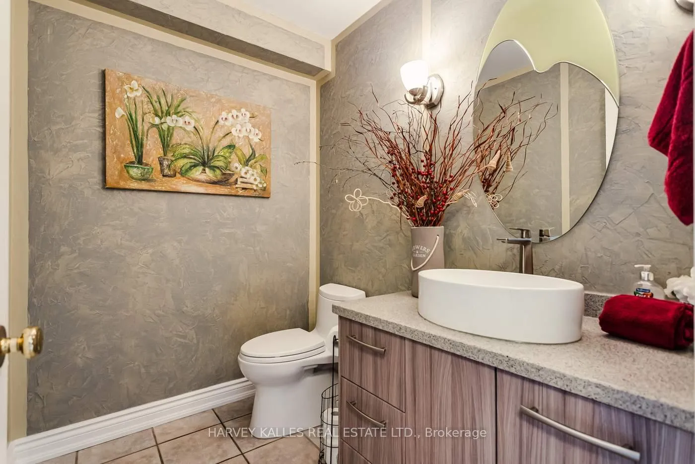 Photo 17 of 145 Franklin Avenue, Vaughan, Crestwood-Springfarm-Yorkhill — HOMEH