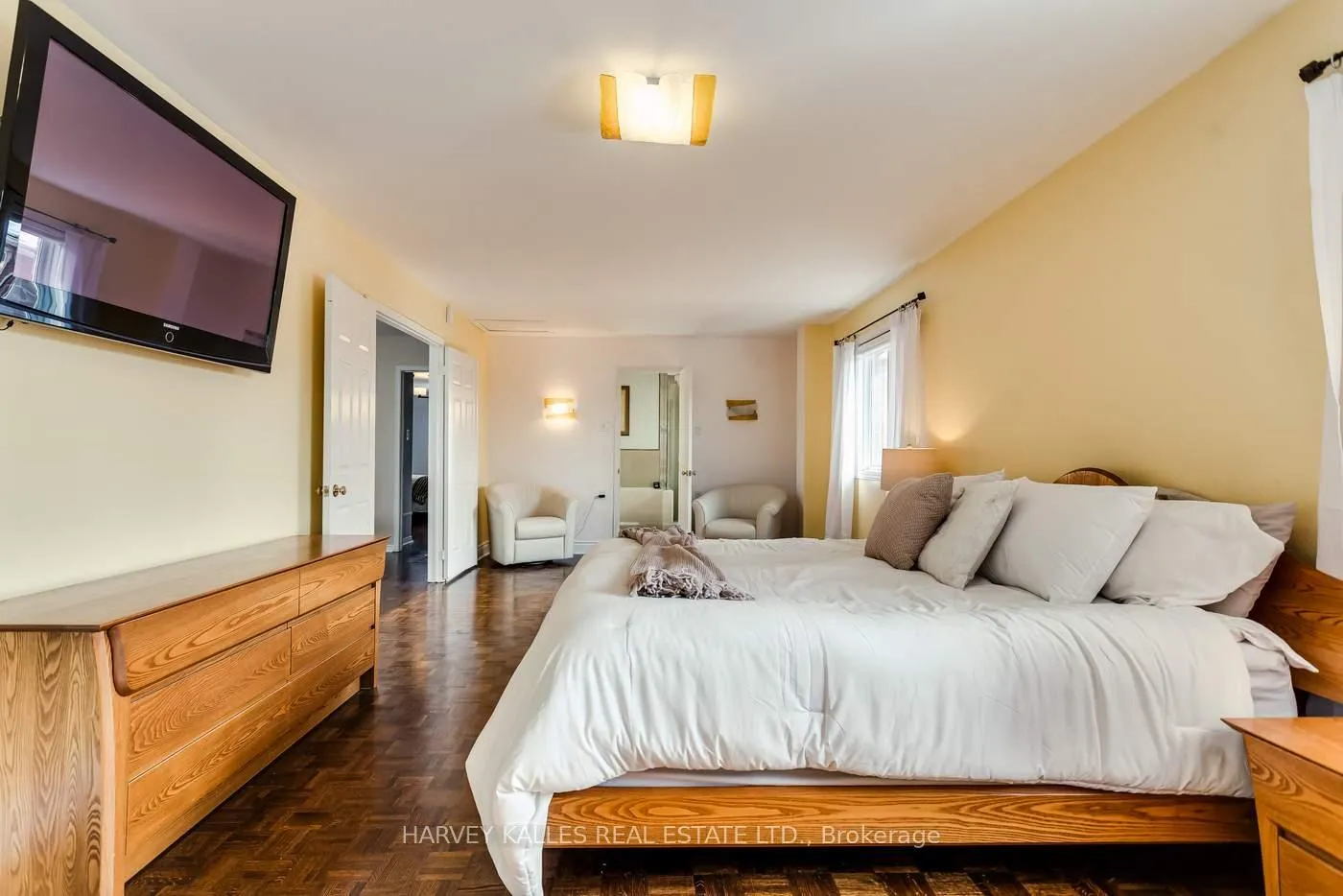 Photo 23 of 145 Franklin Avenue, Vaughan, Crestwood-Springfarm-Yorkhill — HOMEH