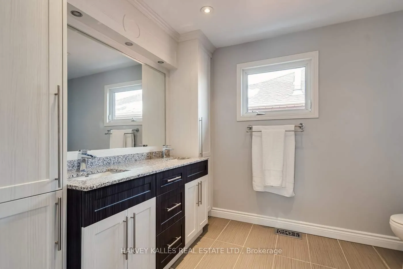 Photo 35 of 145 Franklin Avenue, Vaughan, Crestwood-Springfarm-Yorkhill — HOMEH