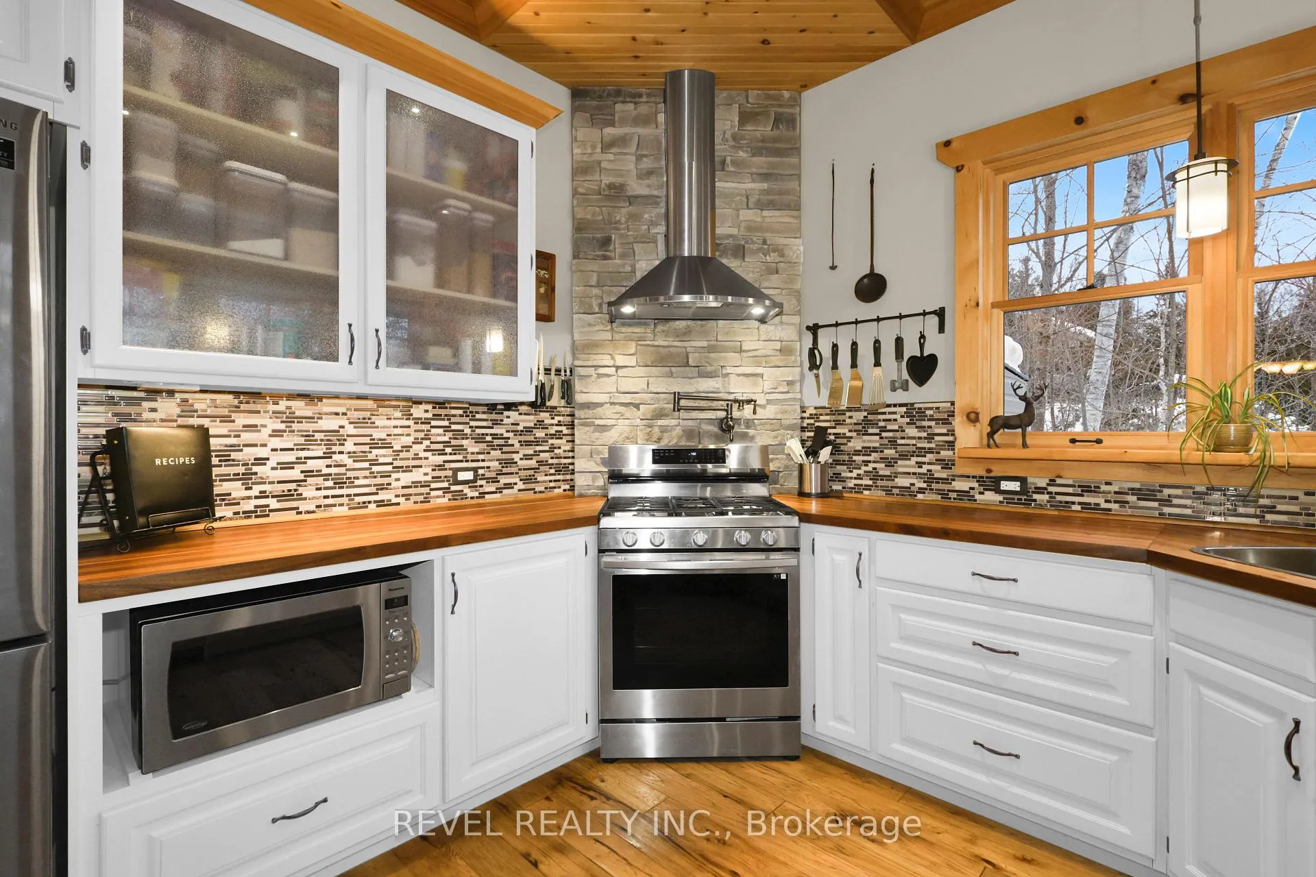Photo 17 of 28 Beaver Pond Road, Elliot Lake, West — HOMEH