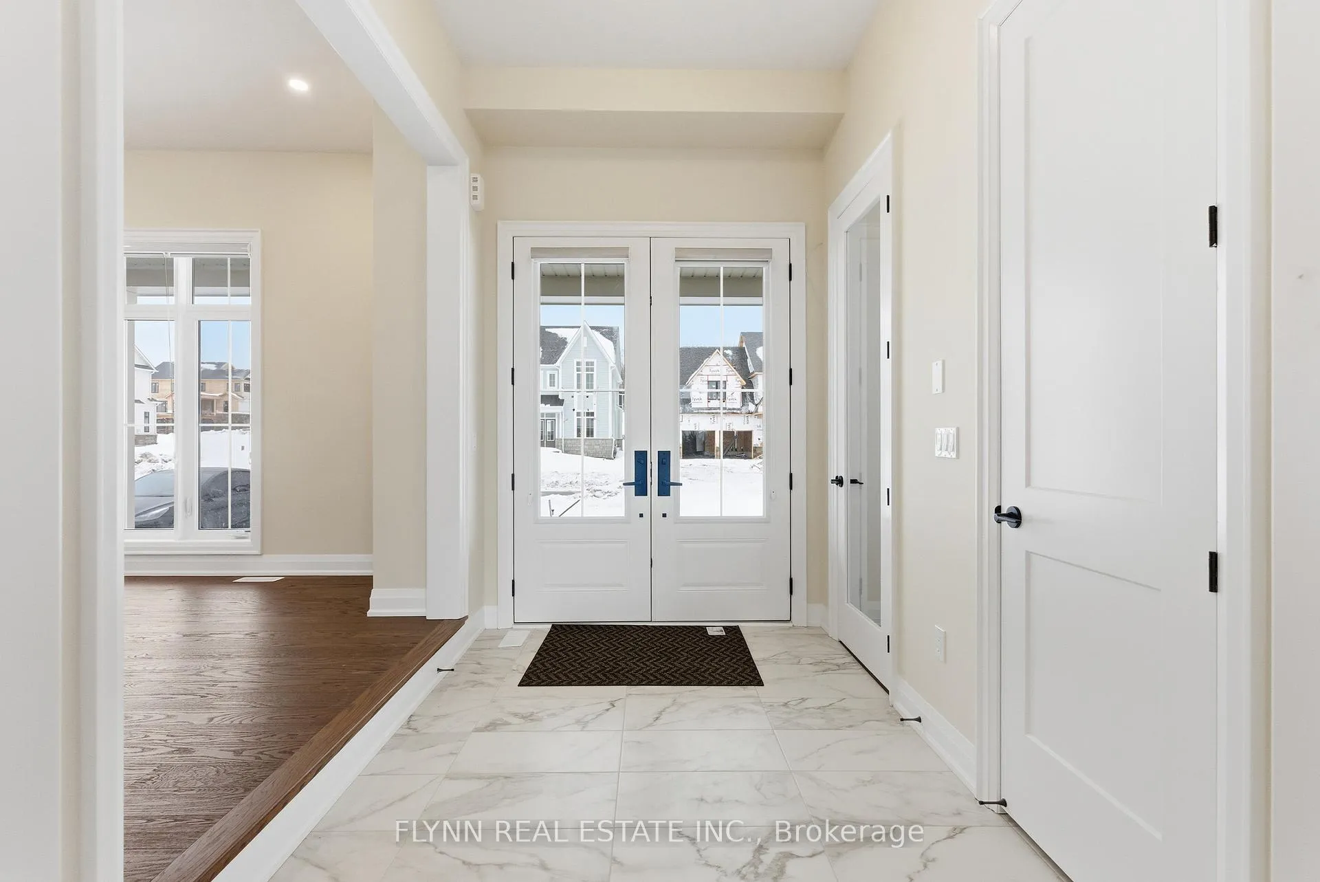 Photo 7 of 13 Aldwinckle Avenue, Oro-Medonte, Rural Oro-Medonte — HOMEH