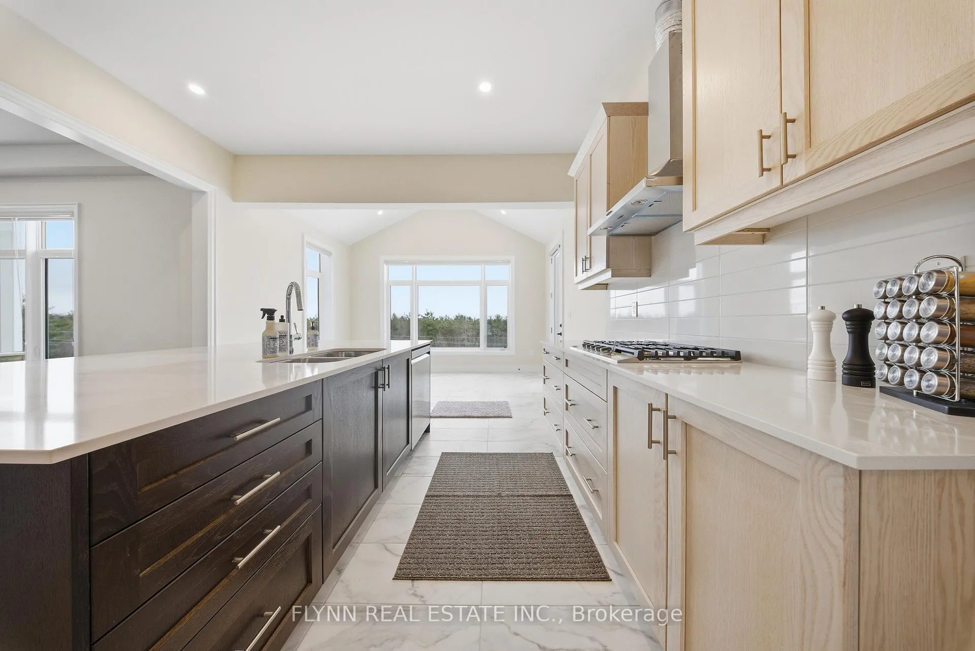 Photo 21 of 13 Aldwinckle Avenue, Oro-Medonte, Rural Oro-Medonte — HOMEH