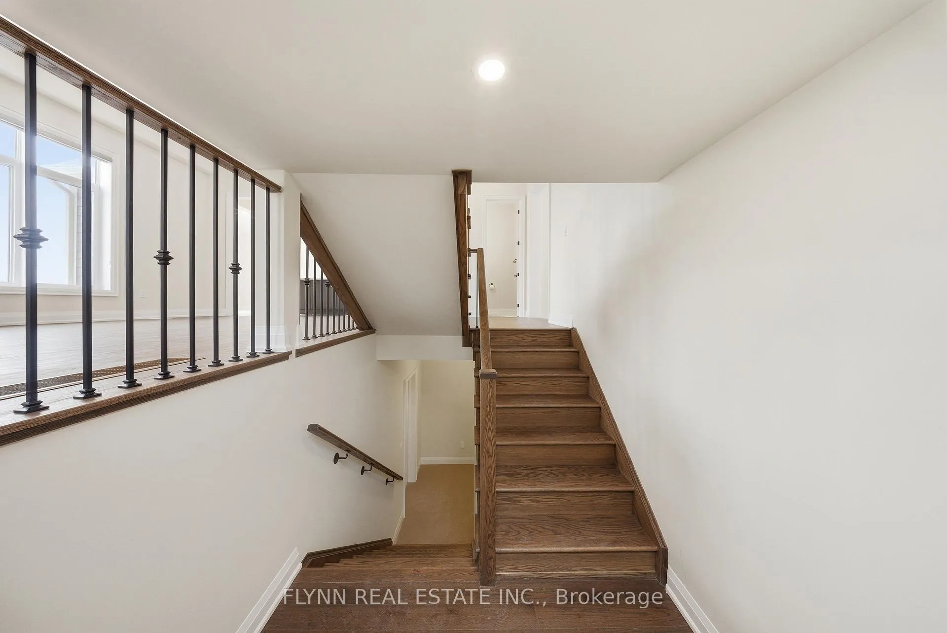 Photo 26 of 13 Aldwinckle Avenue, Oro-Medonte, Rural Oro-Medonte — HOMEH