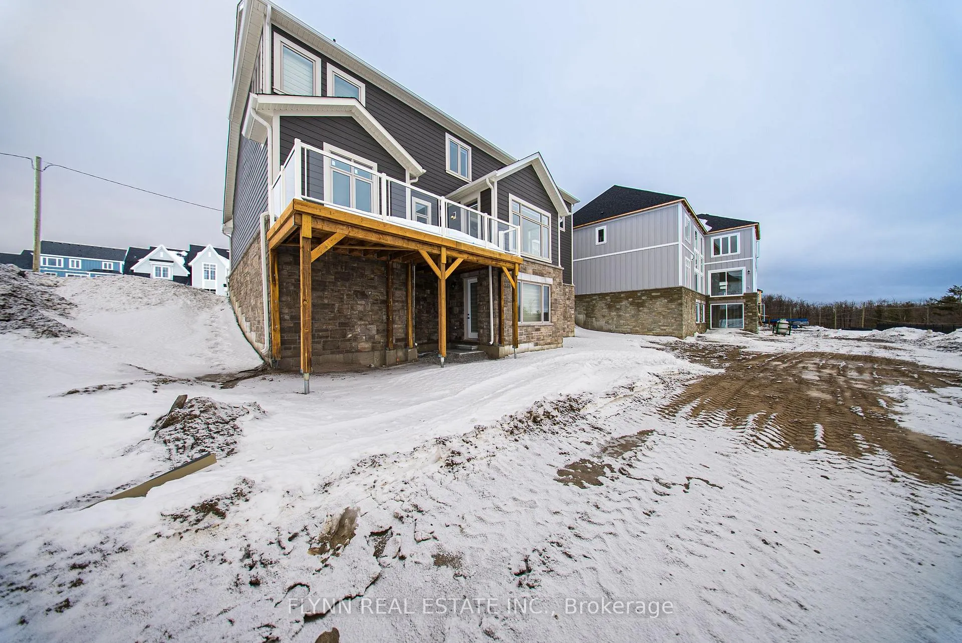 Photo 46 of 13 Aldwinckle Avenue, Oro-Medonte, Rural Oro-Medonte — HOMEH