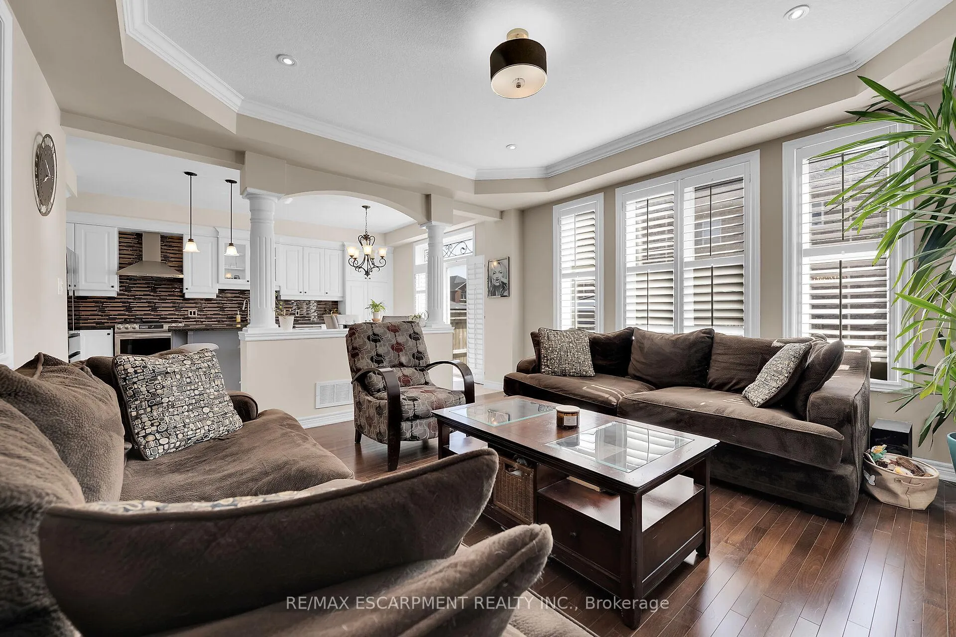 Photo 10 of 8 Chartwell Circle, Hamilton, Jerome — HOMEH