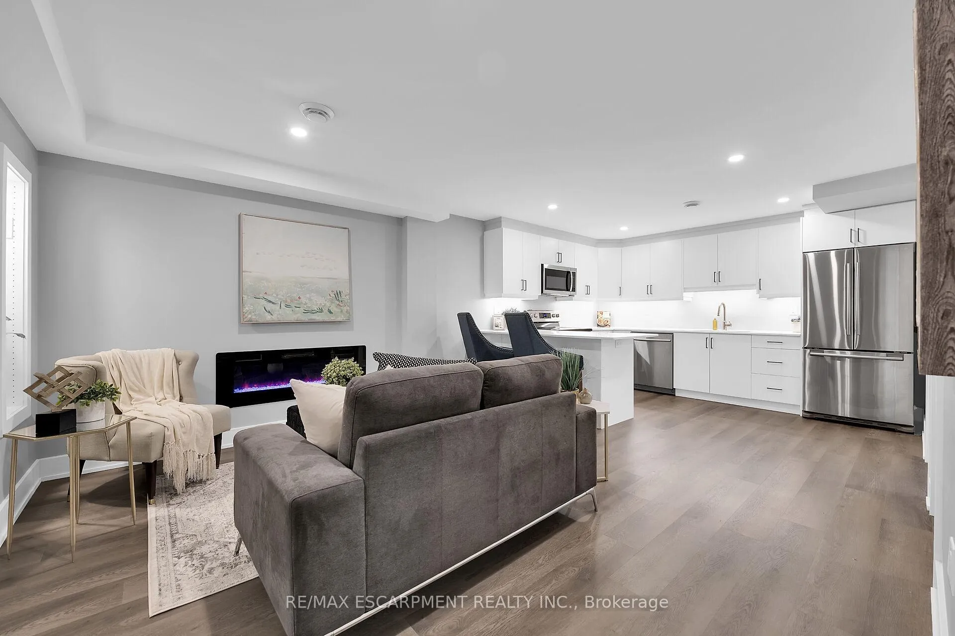 Photo 36 of 8 Chartwell Circle, Hamilton, Jerome — HOMEH