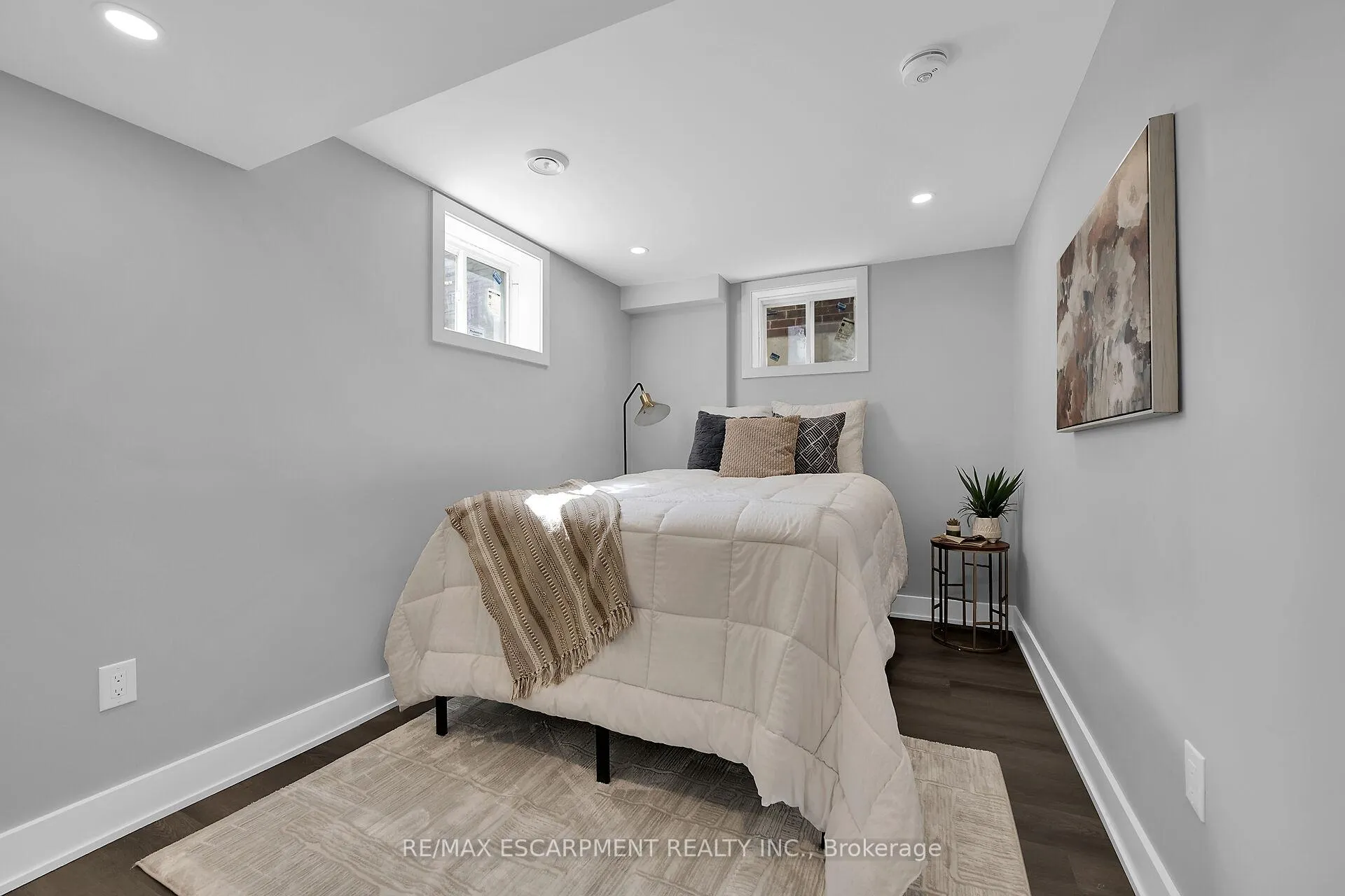 Photo 40 of 8 Chartwell Circle, Hamilton, Jerome — HOMEH