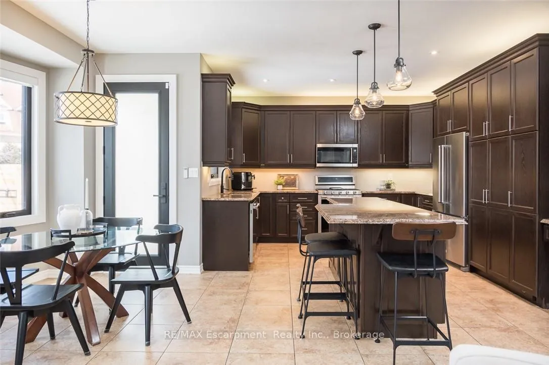 Photo 15 of 351 Wettlaufer Terrace, Milton, Scott — HOMEH