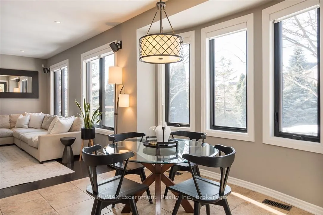 Photo 18 of 351 Wettlaufer Terrace, Milton, Scott — HOMEH