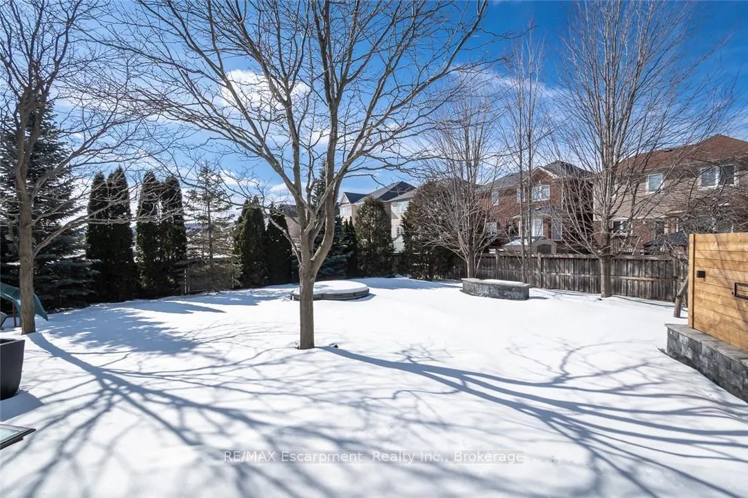 Photo 46 of 351 Wettlaufer Terrace, Milton, Scott — HOMEH