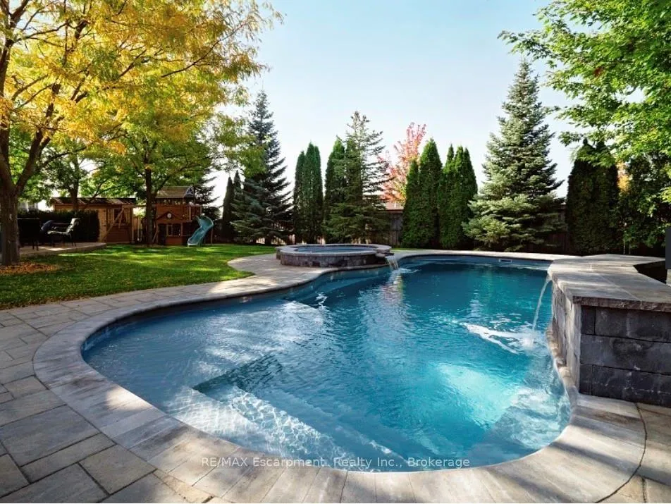 Photo 48 of 351 Wettlaufer Terrace, Milton, Scott — HOMEH