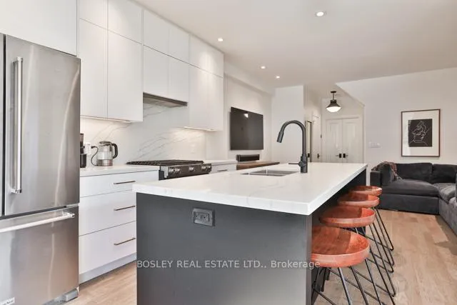Photo 14 of 98 Hampton Avenue, Toronto, North Riverdale — HOMEH