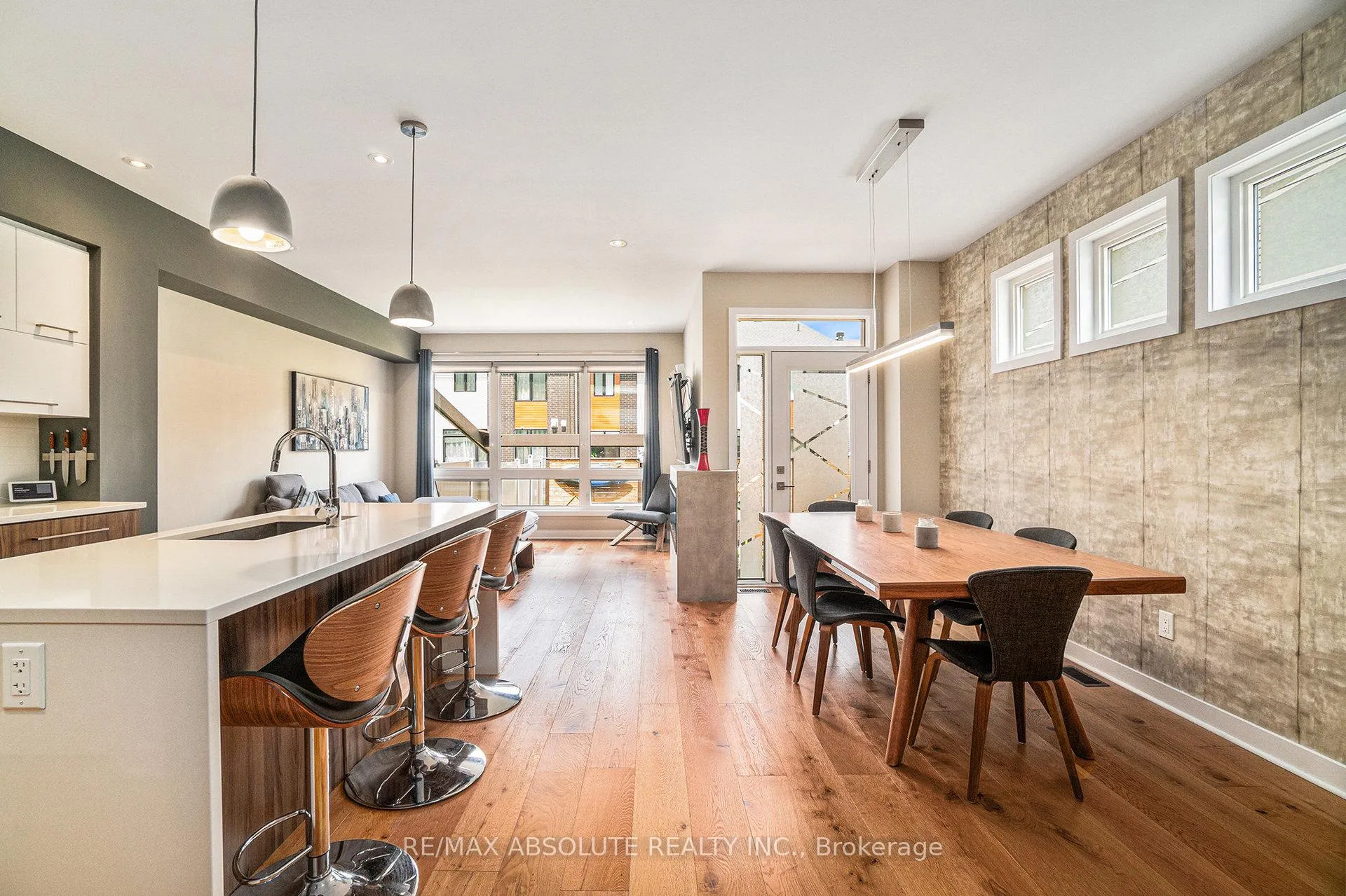 Photo 9 of 560 Triangle Street, Ottawa, Kanata - Emerald Meadows/Trailwest — HOMEH