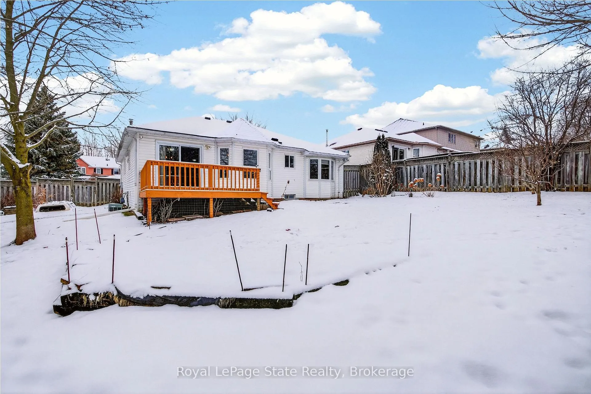 Photo 28 of 2 Evergreen Court, Brantford — HOMEH