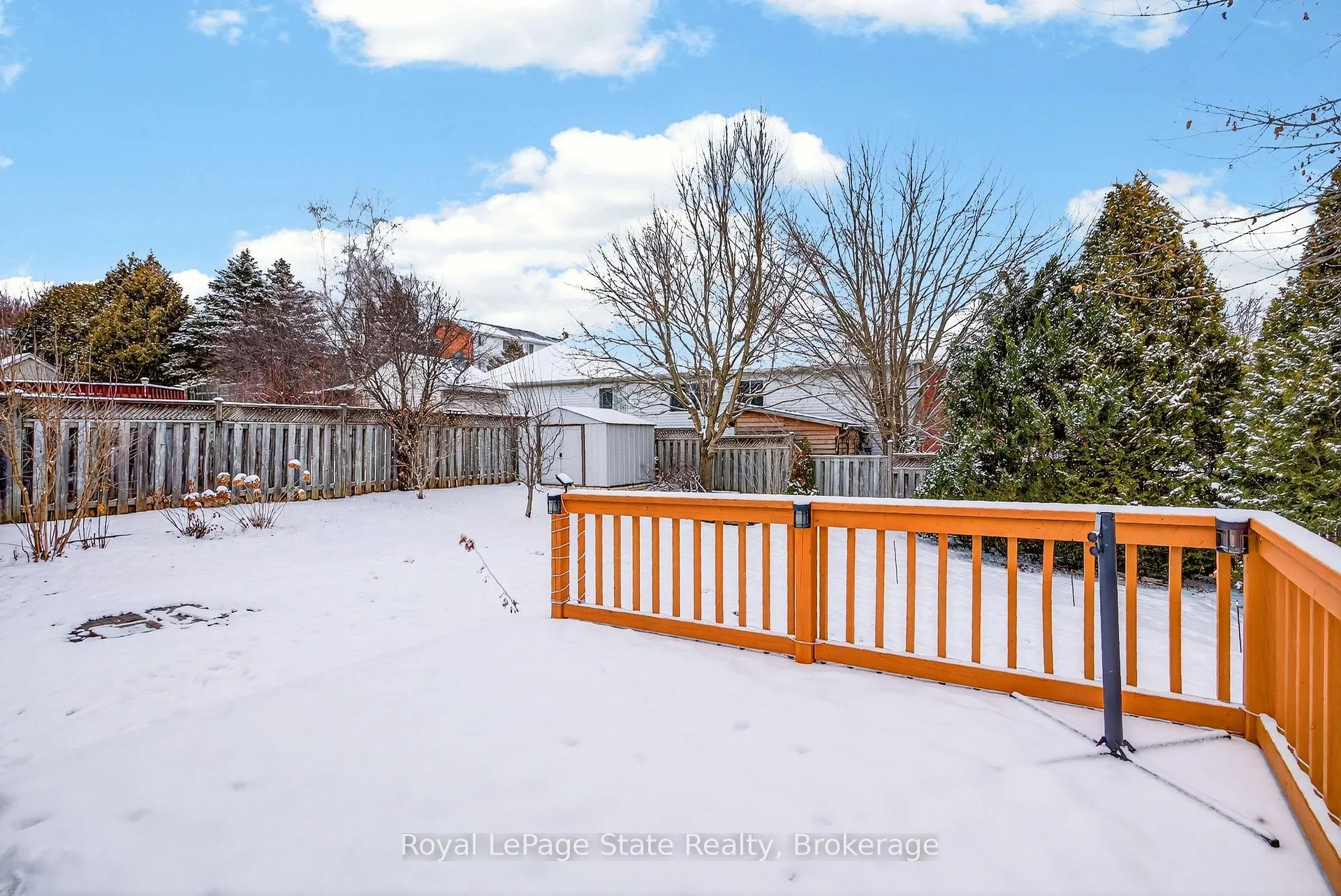 Photo 31 of 2 Evergreen Court, Brantford — HOMEH
