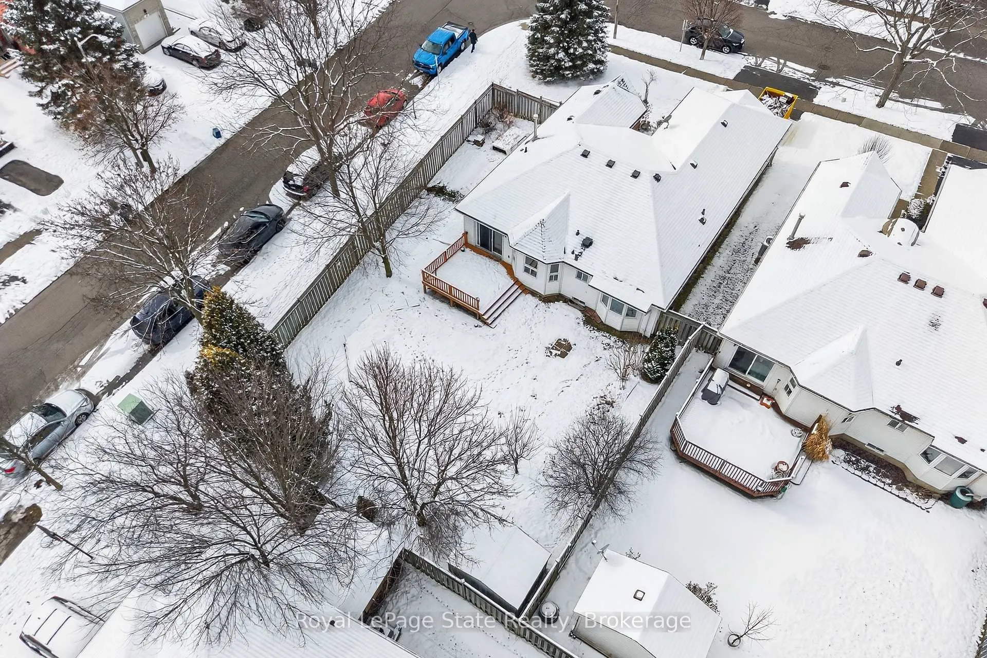 Photo 39 of 2 Evergreen Court, Brantford — HOMEH