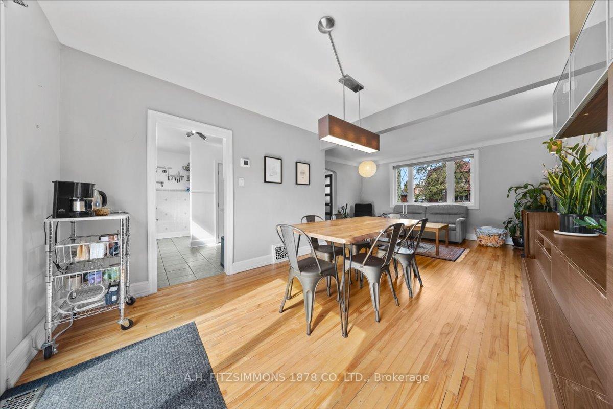 Photo 12 of 130 Blackburn Avenue, Ottawa, Sandy Hill — HOMEH