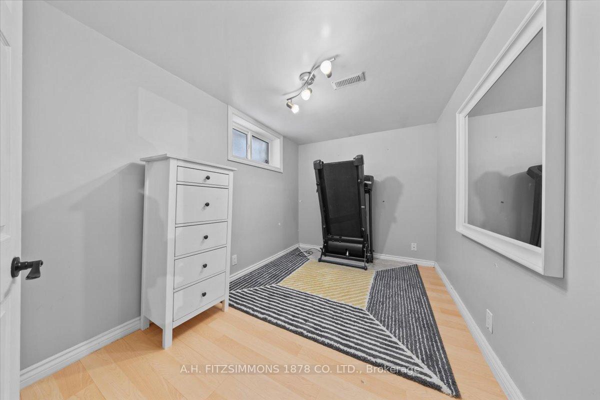 Photo 35 of 130 Blackburn Avenue, Ottawa, Sandy Hill — HOMEH