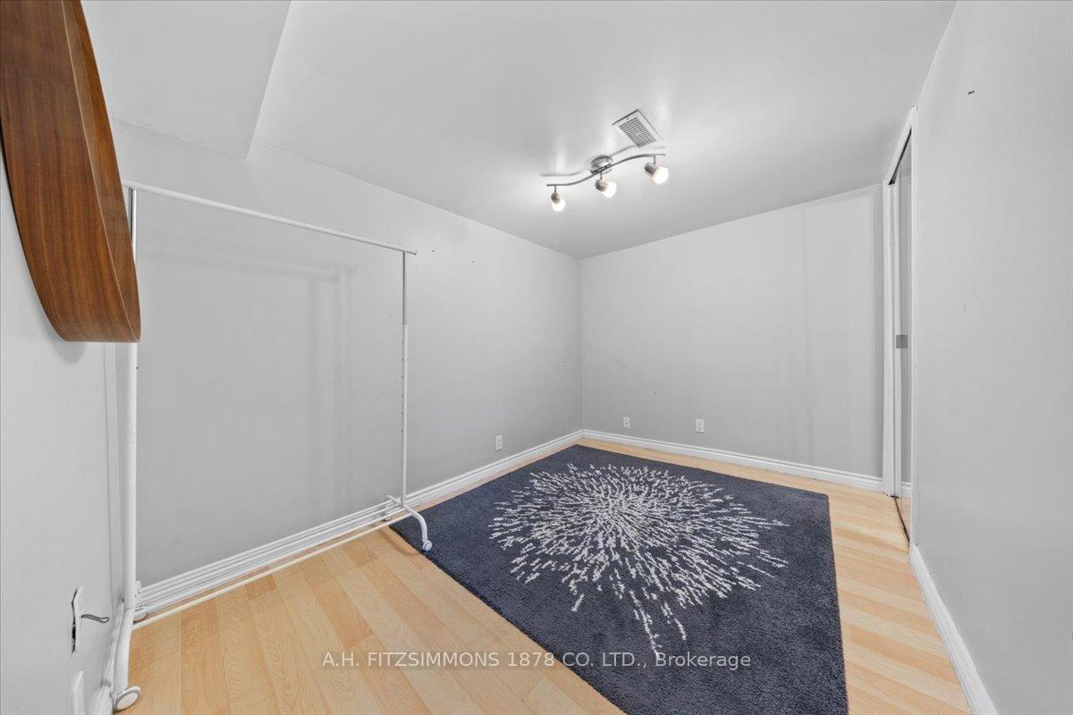 Photo 37 of 130 Blackburn Avenue, Ottawa, Sandy Hill — HOMEH