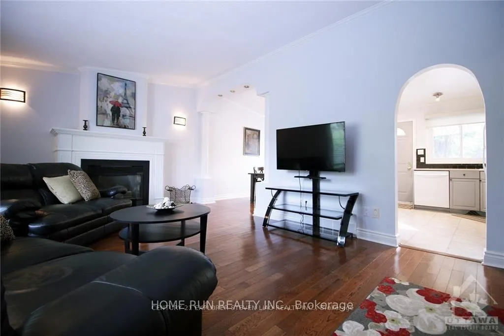 Photo 2 of 74 Seabrooke Drive, Ottawa, Kanata - Glencairn/Hazeldean — HOMEH