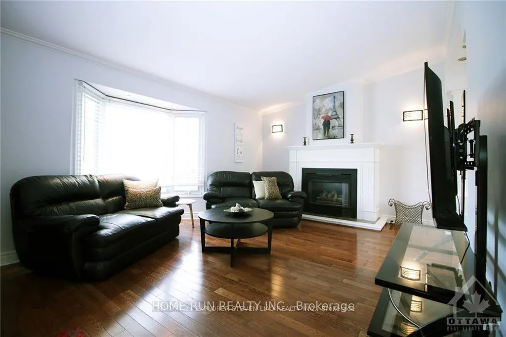 Photo 3 of 74 Seabrooke Drive, Ottawa, Kanata - Glencairn/Hazeldean — HOMEH
